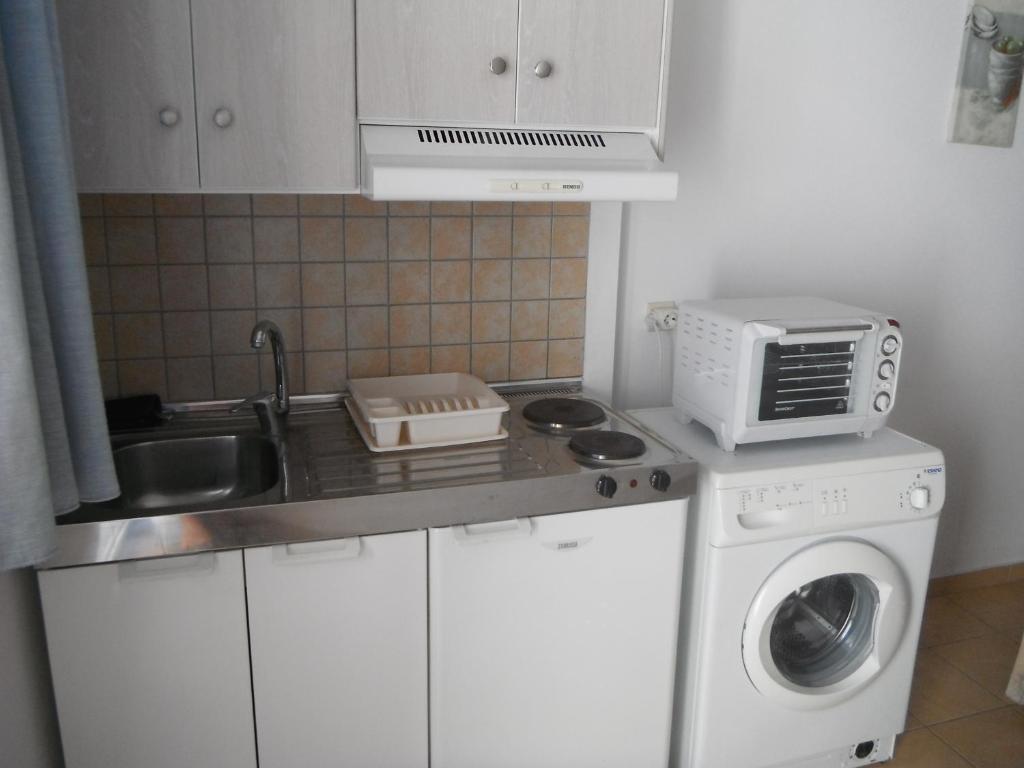 Mandorla Apartments Lárdosz Szoba fotó